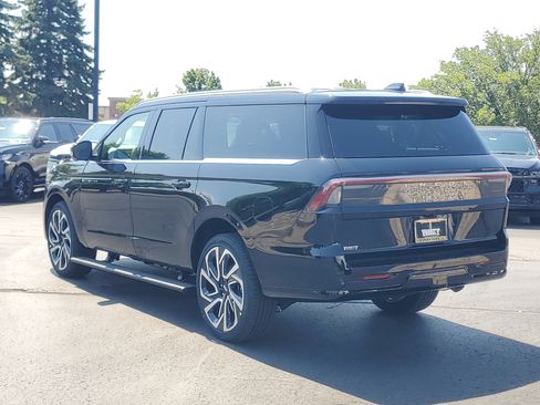 New 2027 Lincoln Navigator L Black Label AWD/4WD image 3