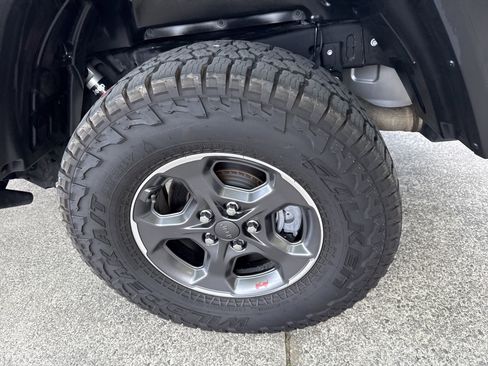 Used 2020 Jeep Gladiator Rubicon AWD/4WD image 20