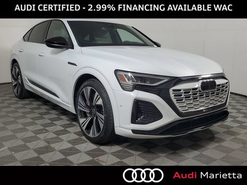 Used 2024 Audi Q8 e-tron Prestige w/ Prestige Package AWD/4WD image 1