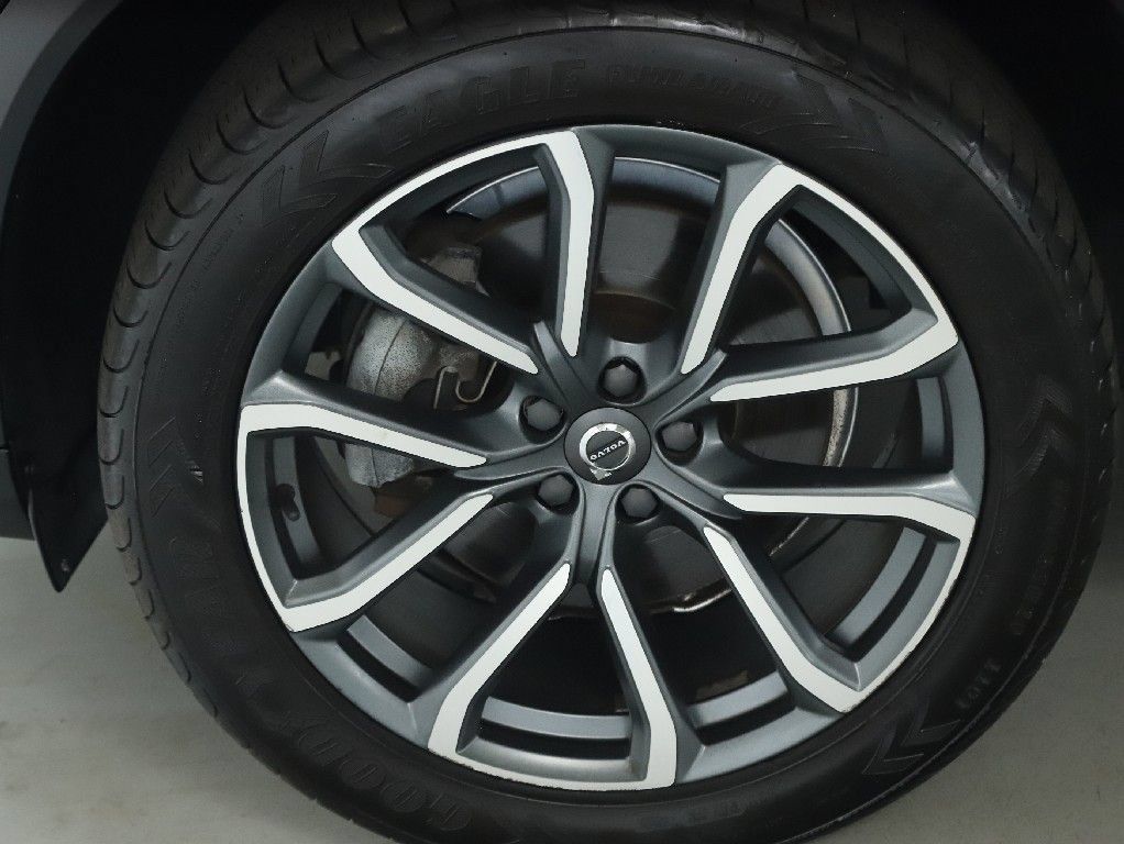Used 2019 Volvo XC90 T6 Momentum w/ Protection Package Premier AWD/4WD image 37