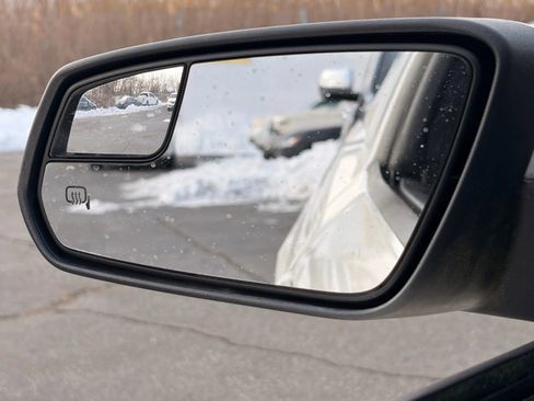 Used 2013 Ford Mustang GT Premium w/ Comfort Pkg image 38