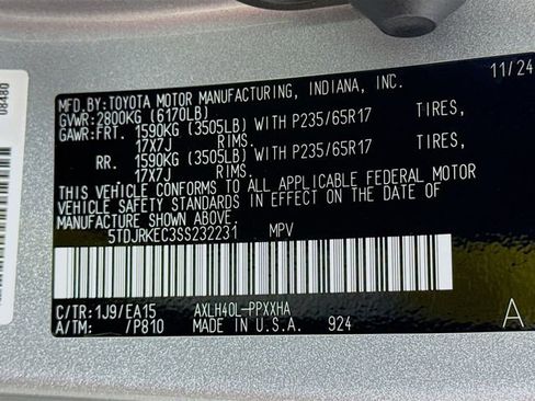 Used 2025 Toyota Sienna XLE w/ XLE Plus Package image 30