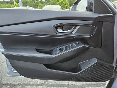 Used 2024 Honda Accord Sport image 29