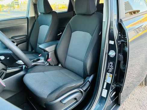 Used 2023 Kia Soul LX w/ LX Technology Package FWD image 17