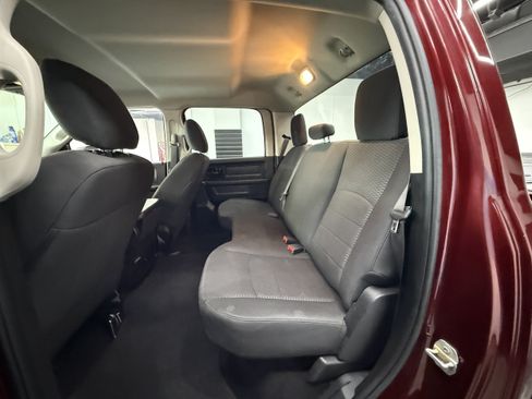 Used 2019 RAM 1500 Express w/ Wheel & Sound Group AWD/4WD image 24