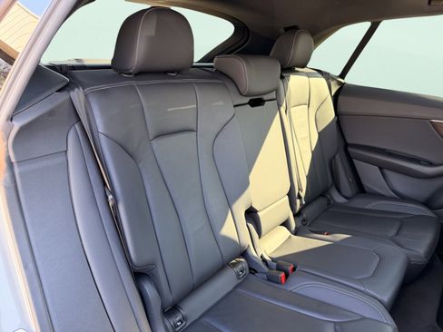 Used 2023 Audi Q8 Premium w/ Convenience Package image 42