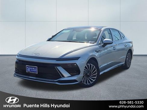 New 2026 Hyundai Sonata SEL FWD image 1