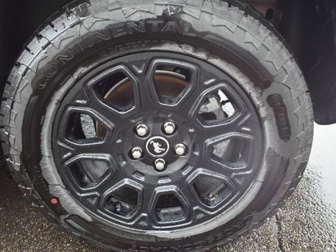 Used 2025 Ford Bronco Sport Badlands image 48