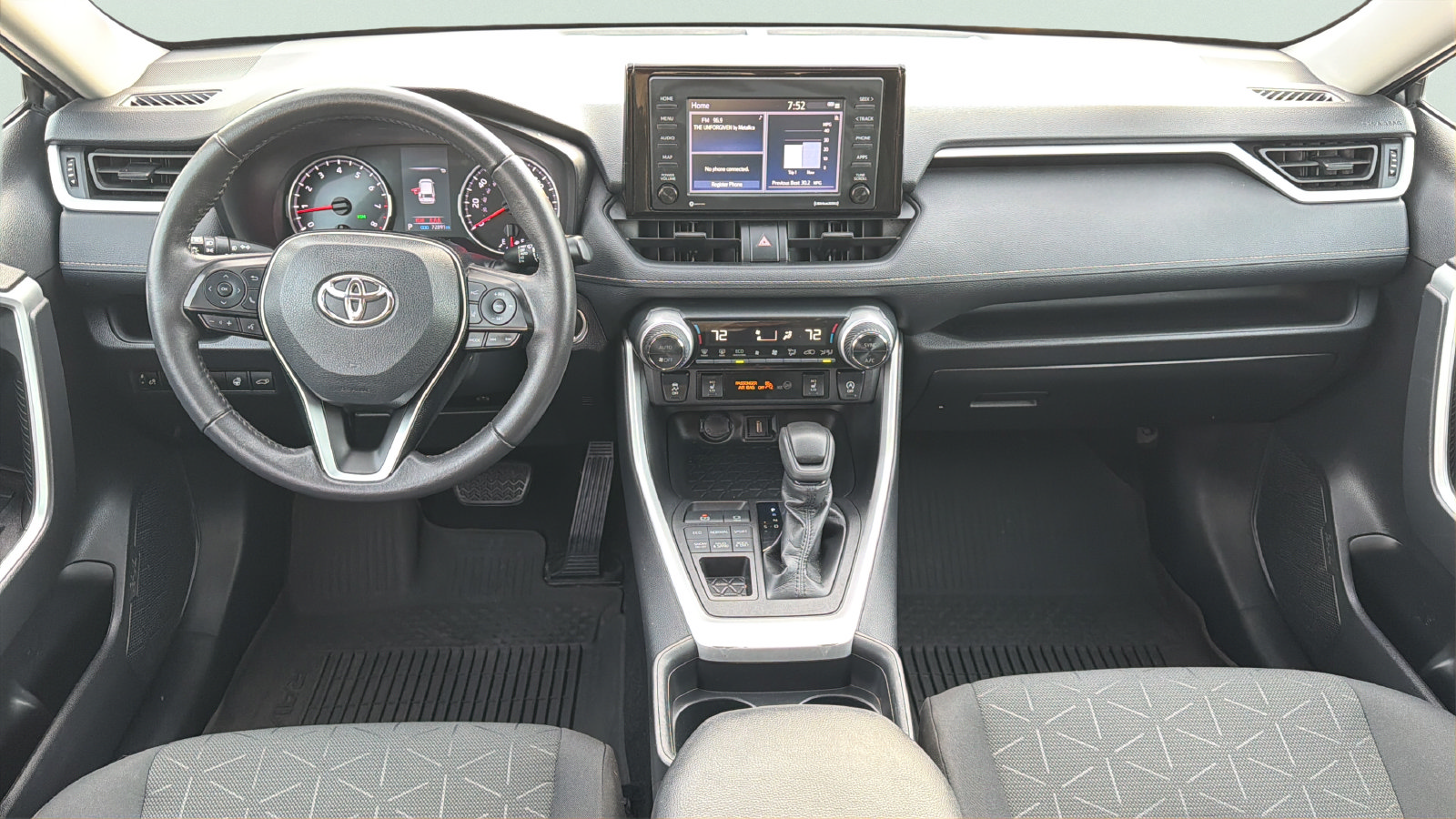 Used 2021 Toyota RAV4 XLE w/ Convenience Package AWD/4WD image 13