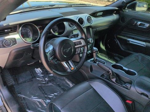 Certified 2019 Ford Mustang Premium RWD image 15