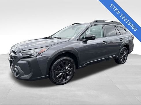 Certified 2025 Subaru Outback Onyx Edition image 3