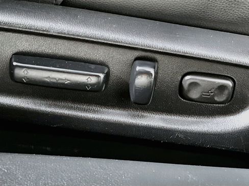 Used 2017 Honda Accord EX-L image 16