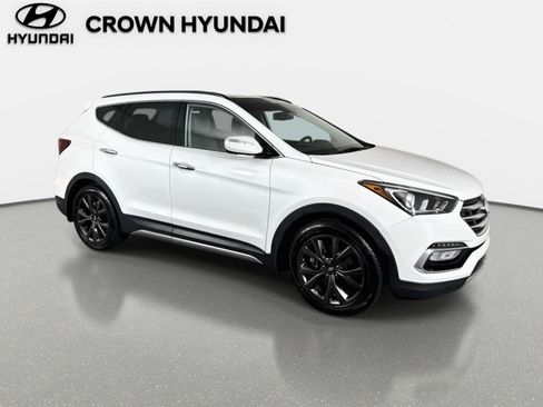 Used 2018 Hyundai Santa Fe Sport FWD image 3