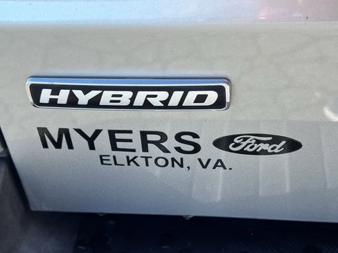 Used 2024 Ford Maverick Lariat image 17