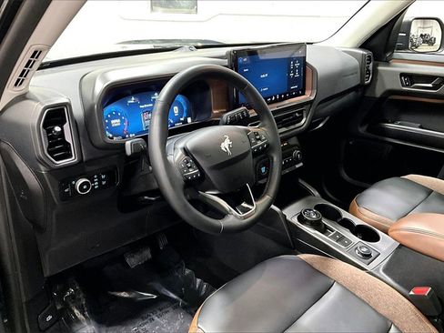 Certified 2025 Ford Bronco Sport Outer Banks w/ Outer Banks Tech Package+ image 13