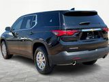 Used 2022 Chevrolet Traverse LS image 4
