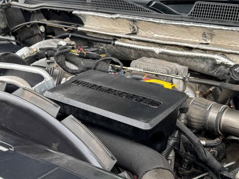 Used 2020 Chevrolet Silverado 2500 LTZ w/ LTZ Premium Package AWD/4WD image 40