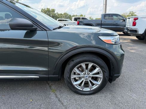 Used 2023 Ford Explorer XLT w/ Equipment Group 202A RWD image 43