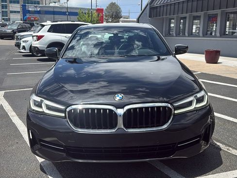 Used 2022 BMW 530i xDrive w/ Premium Package AWD/4WD image 8