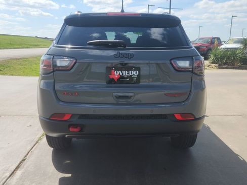 Used 2023 Jeep Compass Trailhawk w/ Trailhawk Elite Group image 7