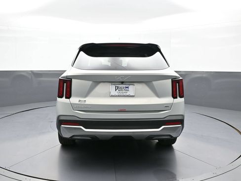 New 2026 Kia Sorento S FWD image 7