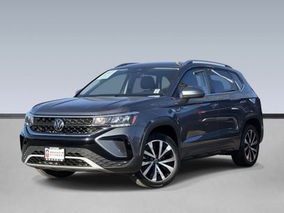 Used 2024 Volkswagen Taos SE