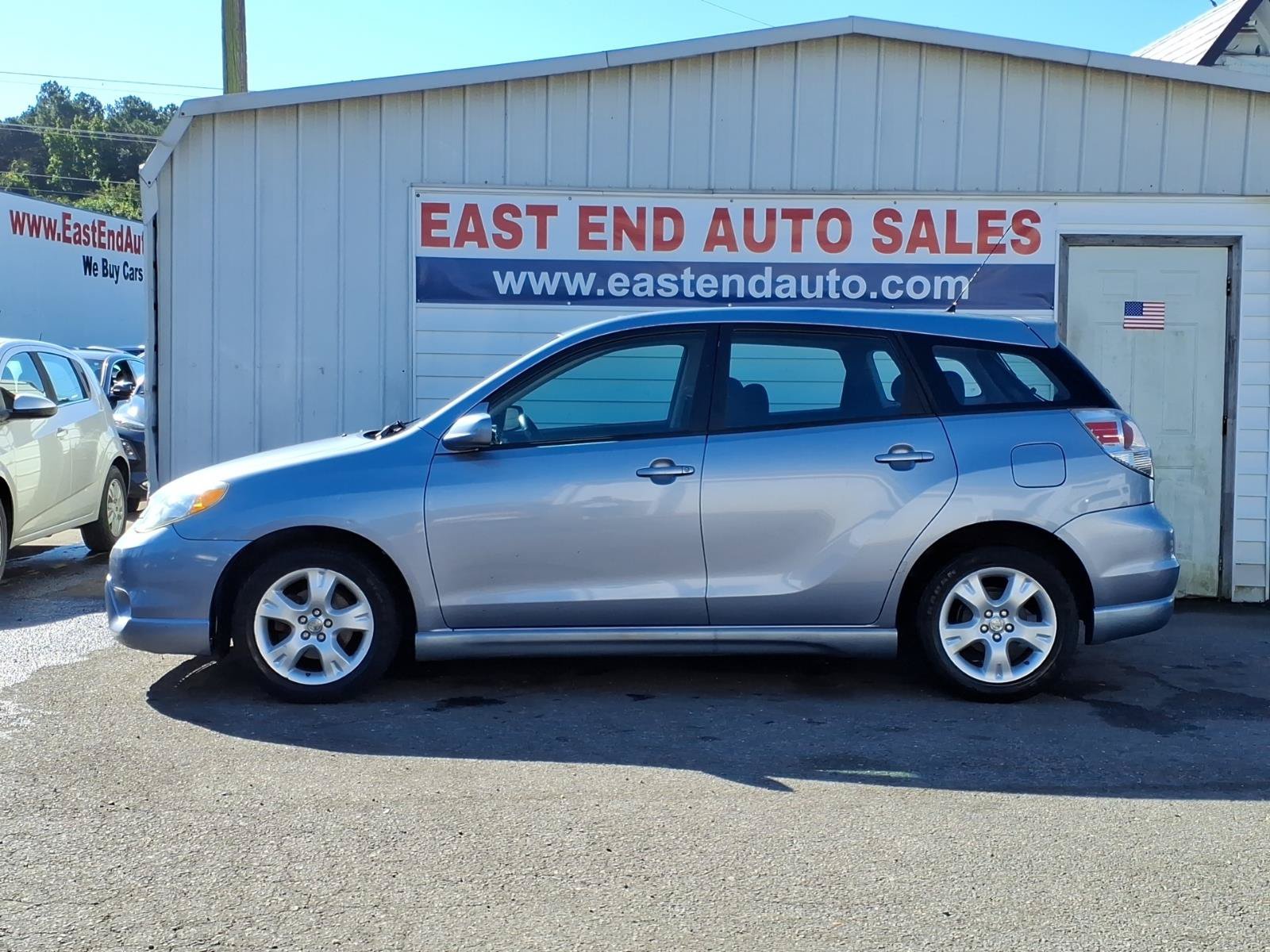 Used 2007 Toyota Matrix XR FWD image 2