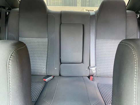 Used 2019 Dodge Challenger SXT image 18