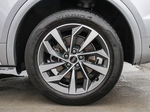 Used 2022 Audi Q5 2.0T Premium Plus w/ Premium Plus Package image 13