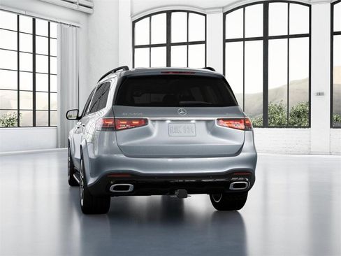 New 2026 Mercedes-Benz GLS 450 4MATIC image 26