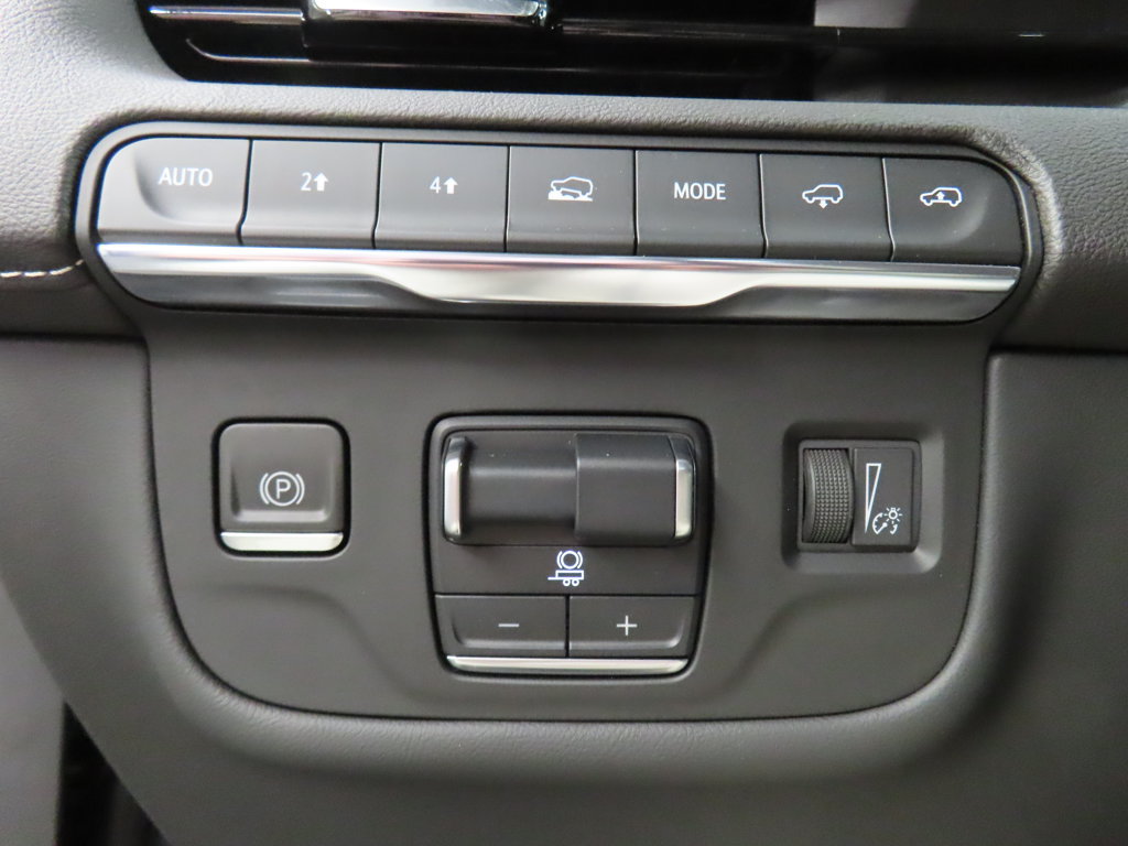 Used 2022 Cadillac Escalade ESV Sport w/ Touring Package AWD/4WD image 63