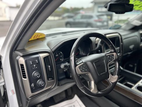 Used 2018 GMC Sierra 1500 Denali image 10