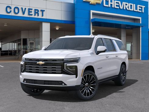 New 2025 Chevrolet Suburban High Country image 6
