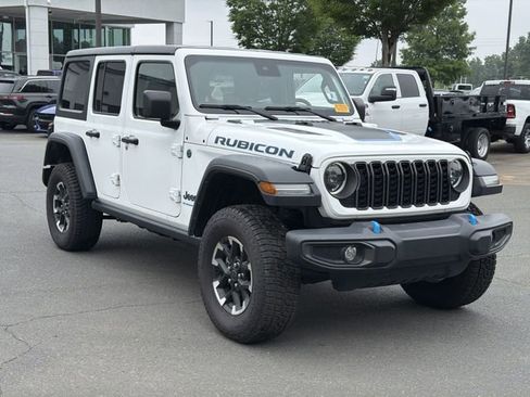 Used 2024 Jeep Wrangler Unlimited Rubicon 4xe AWD/4WD image 6