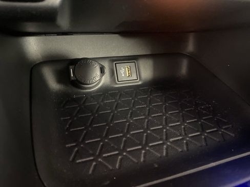 Used 2023 Toyota RAV4 LE image 7