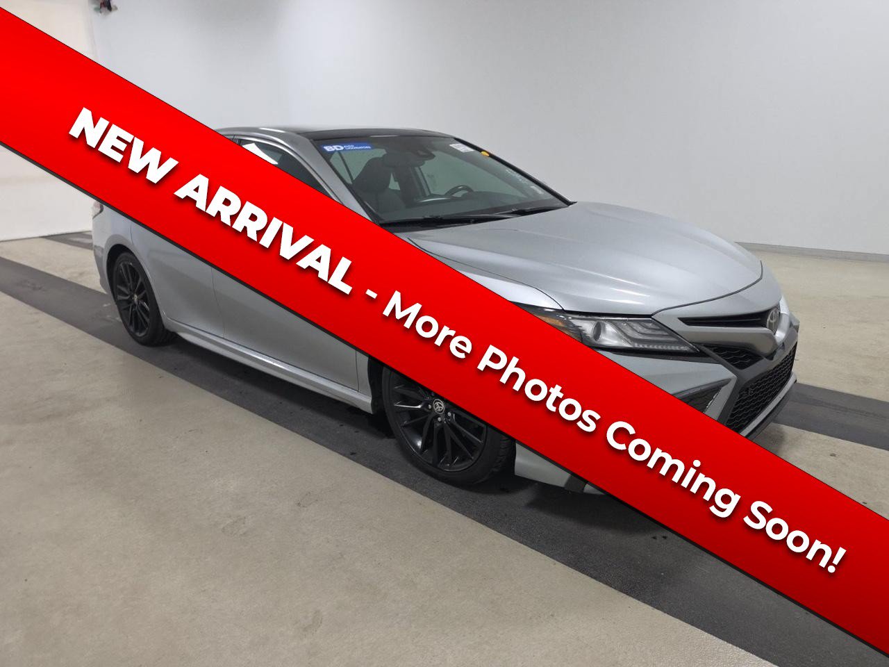 Used 2021 Toyota Camry XSE w/ Navigation Package FWD image 1