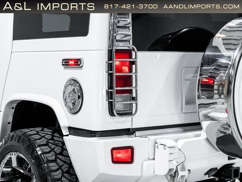 Used 2009 HUMMER H2 Luxury image 36