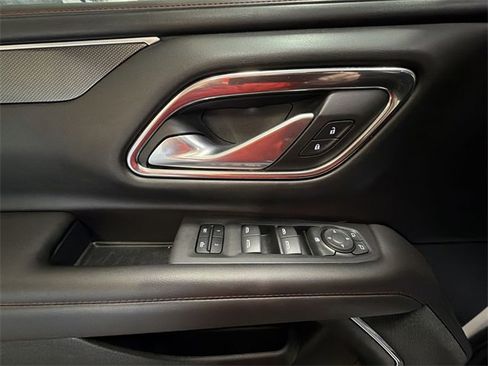 Certified 2023 Chevrolet Suburban RST image 13