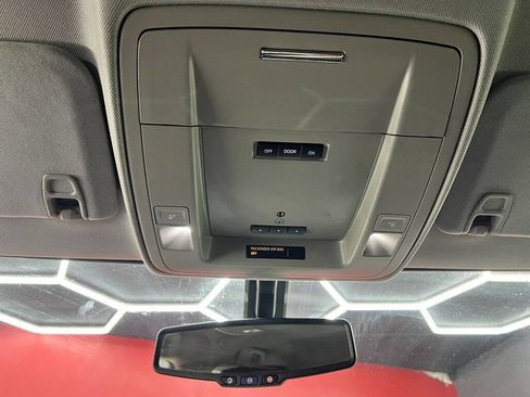 Used 2017 GMC Sierra 1500 SLE w/ SLE Value Package image 23