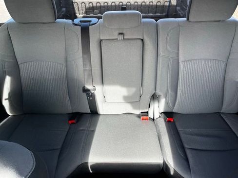 Used 2024 RAM 2500 Big Horn w/ Bed Utility Group image 15