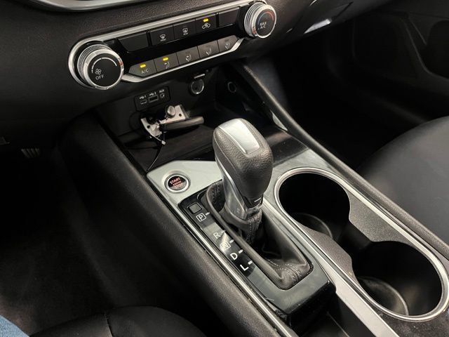 Used 2024 Nissan Altima 2.5 SV FWD image 30