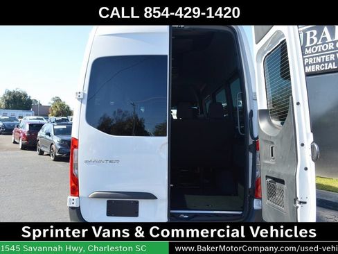 Used 2025 Mercedes-Benz Sprinter 2500 image 42