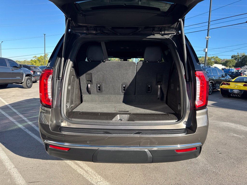 Used 2021 GMC Yukon SLT RWD image 27
