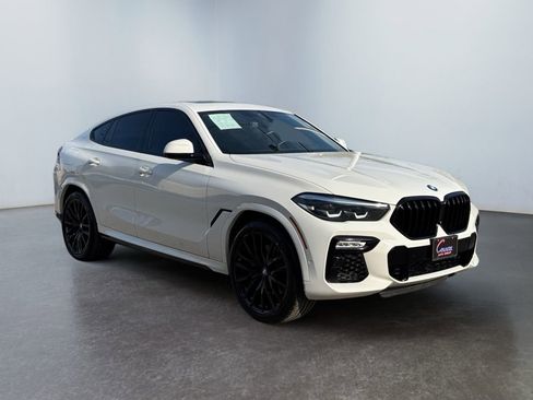Used 2021 BMW X6 xDrive40i w/ M Sport Package AWD/4WD image 3