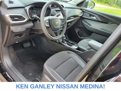 Used 2023 Chevrolet TrailBlazer LS AWD/4WD image 25