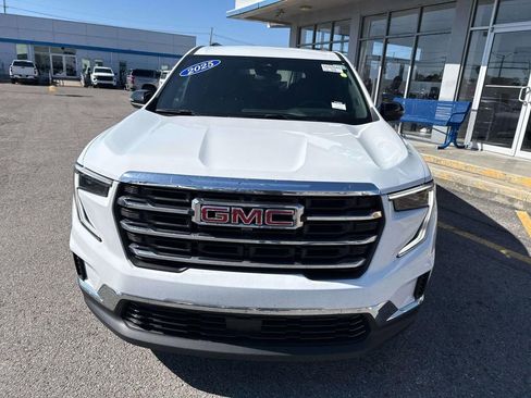 Certified 2025 GMC Acadia Elevation image 2