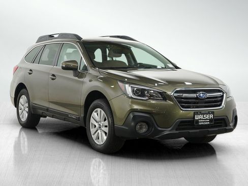 Used 2019 Subaru Outback 2.5i Premium AWD/4WD image 7