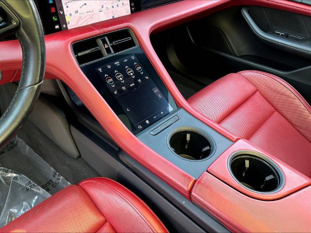 Used 2023 Porsche Taycan RWD image 18
