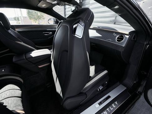 Used 2025 Bentley Continental GT Speed image 36