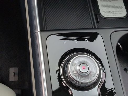 New 2026 Kia Carnival SX Prestige FWD image 16